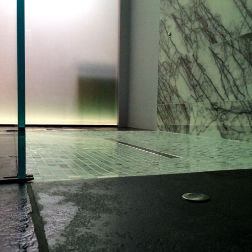 Bathroom shower